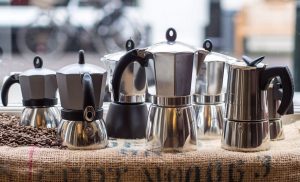 Как выбрать гейзерную кофеварку: полное руководство