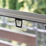 Сетки для окна: защита от насекомых и комфорт в доме
