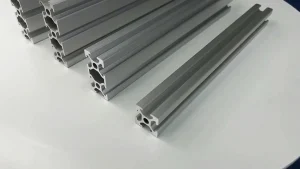 Алюминиевые профили для потолка: как выбрать, установить и ухаживать за идеальной отделкой